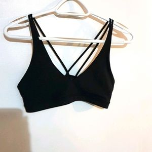 Lululemon freely flexed sports bra